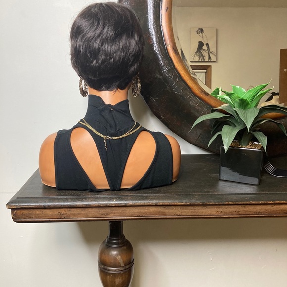 ADELE - Picture 3 of 4